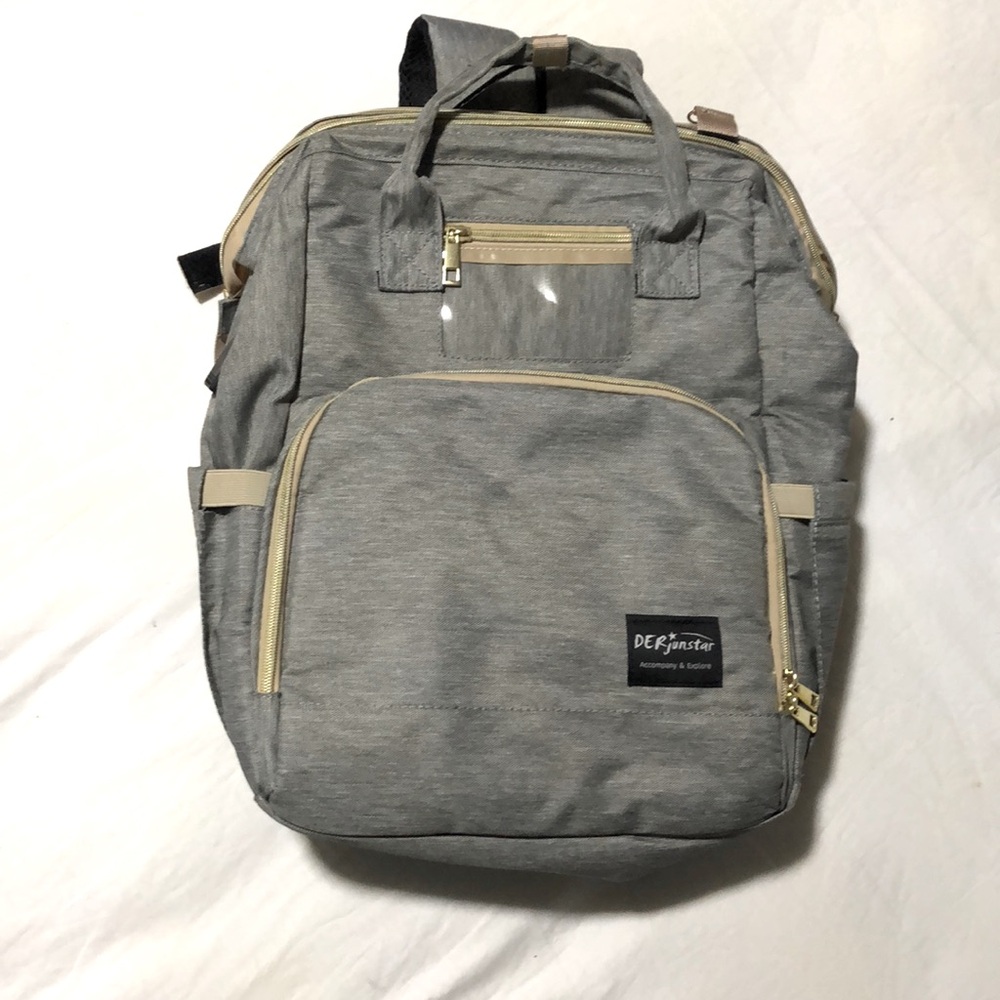 DERjunstar baby diaper back bag.